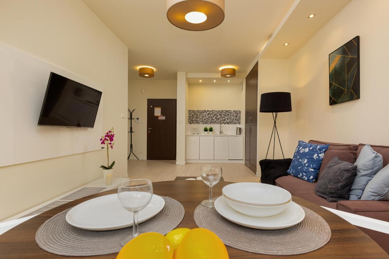 Apartment Gieldowa 4 By Renters