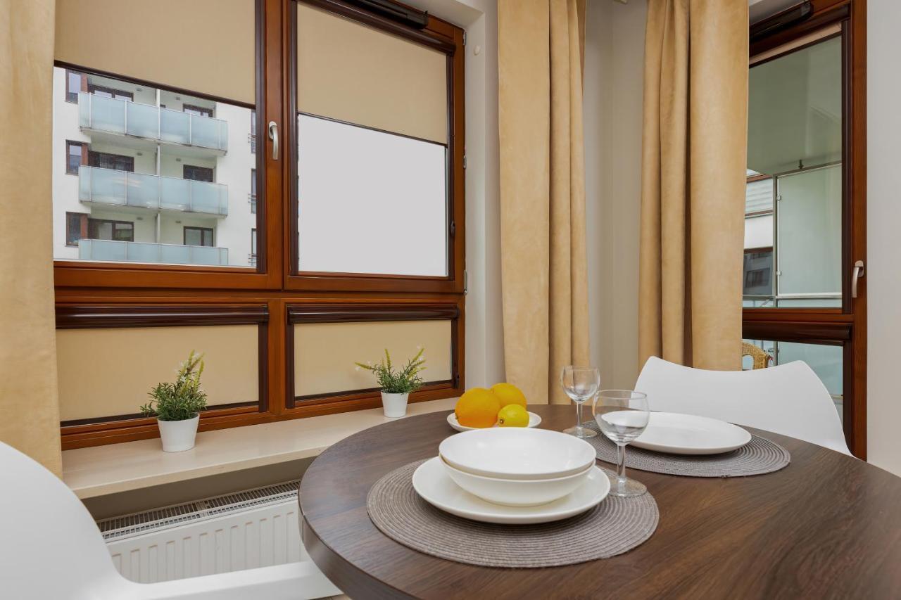 Gieldowa 4 By Renters Apartment