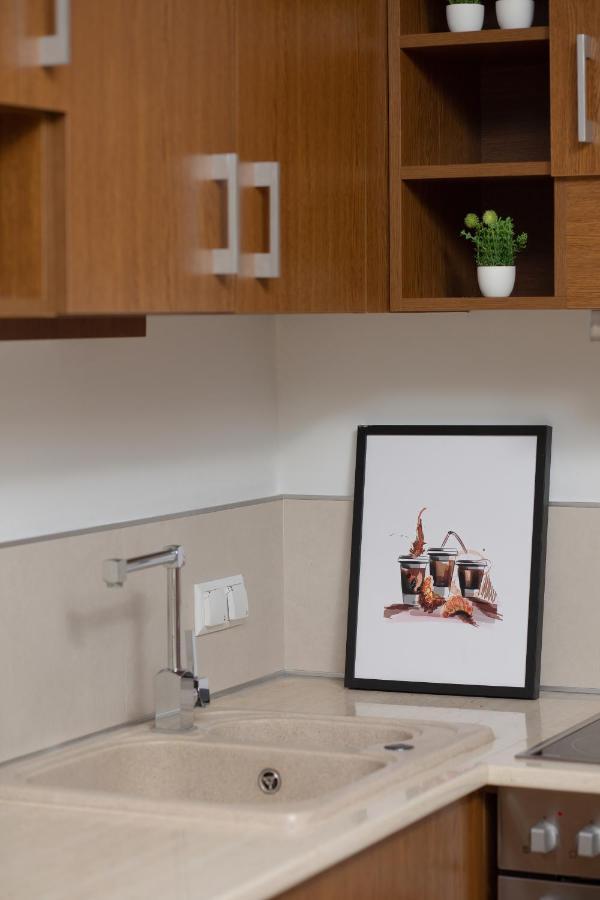 Gieldowa 4 By Renters Apartment *