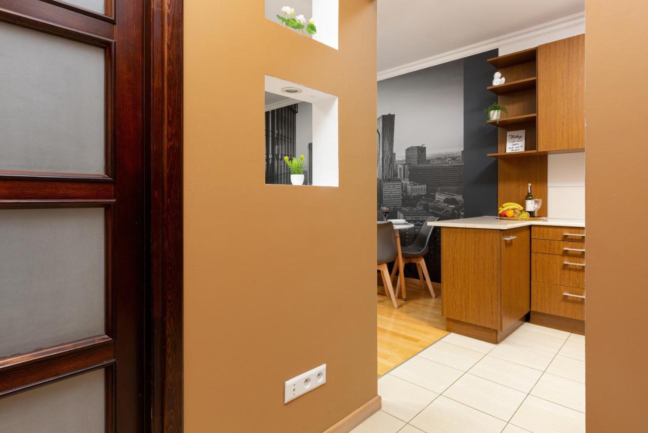 Gieldowa 4 By Renters Warsaw