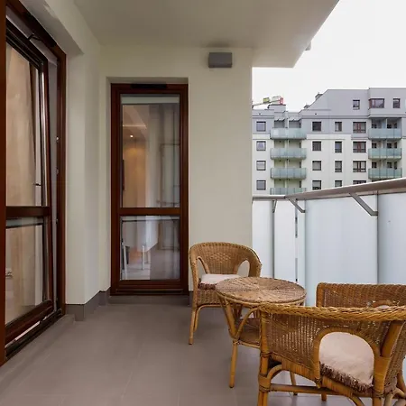 Apartments Warsaw Giełdowa 4 by Renters Zewnętrze zdjęcie